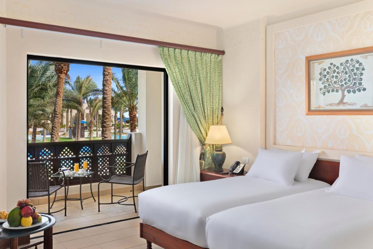 Hotel Pickalbatros Oasis Port Ghalib Esterno foto Deluxe room